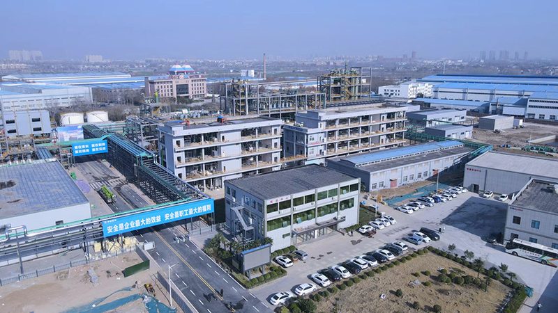 建筑外墙涂料加盟代理：揭秘行业门槛与加盟要点**