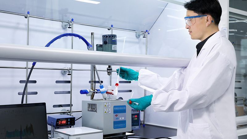 高分子分散剂与低分子分散剂：本质差异与应用解析**