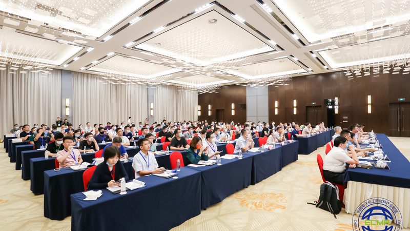 表面活性剂与乳化剂：两者的本质区别与应用解析
